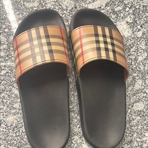 Burberry Furley Vintage Check slide sandal